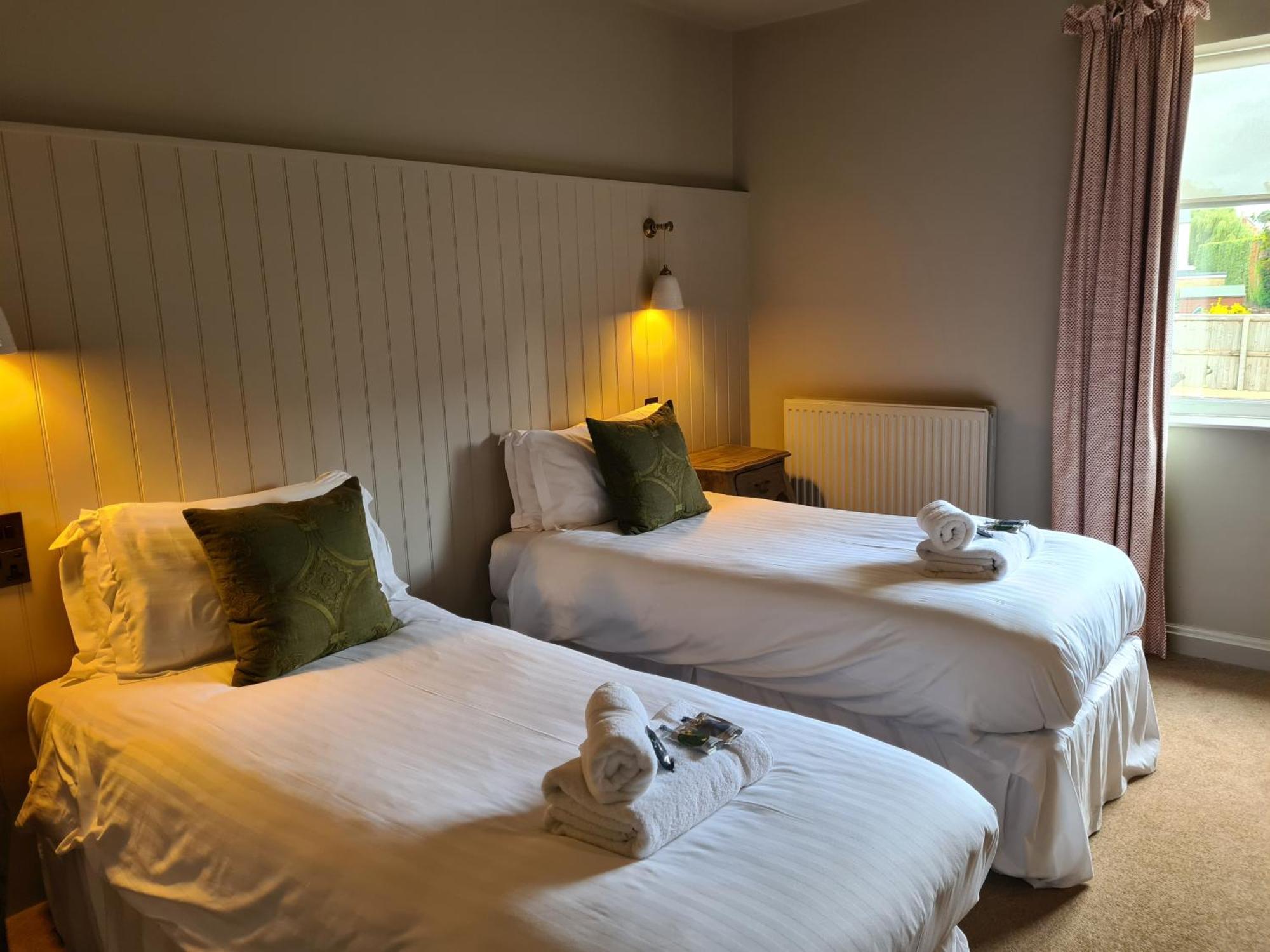 Priory Inn Tetbury Dış mekan fotoğraf